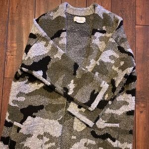 Anthropologie Vera camo cardigan